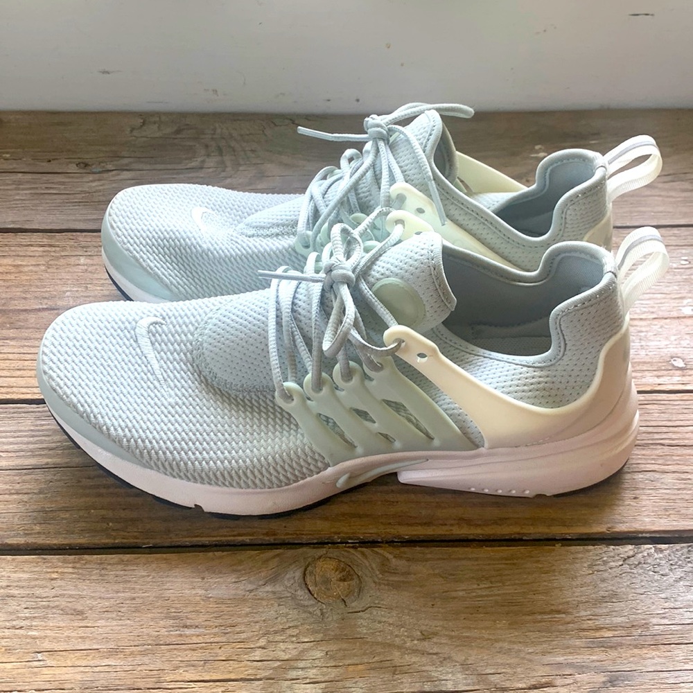 Nike Prestos